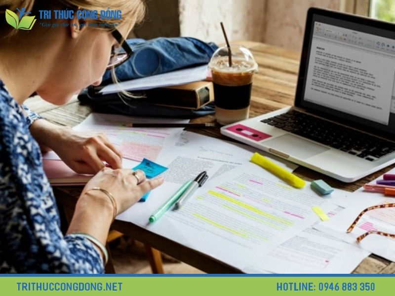 Mẫu bài tiểu luận bằng tiếng Anh hay & chất lượng
